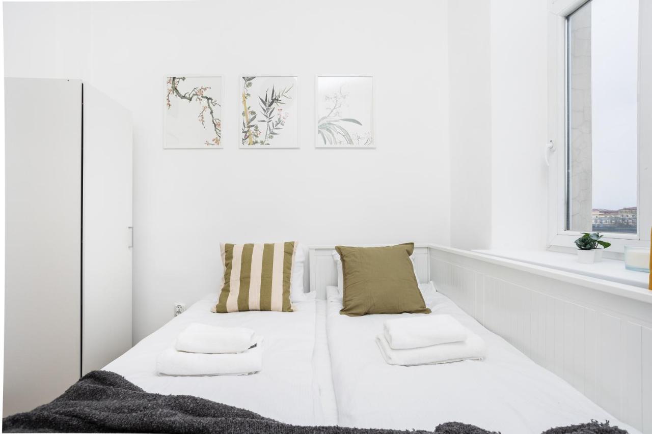 Bosacka Apartments X 1' Main Train & Bus Station - By Upstairs 克拉科夫 外观 照片