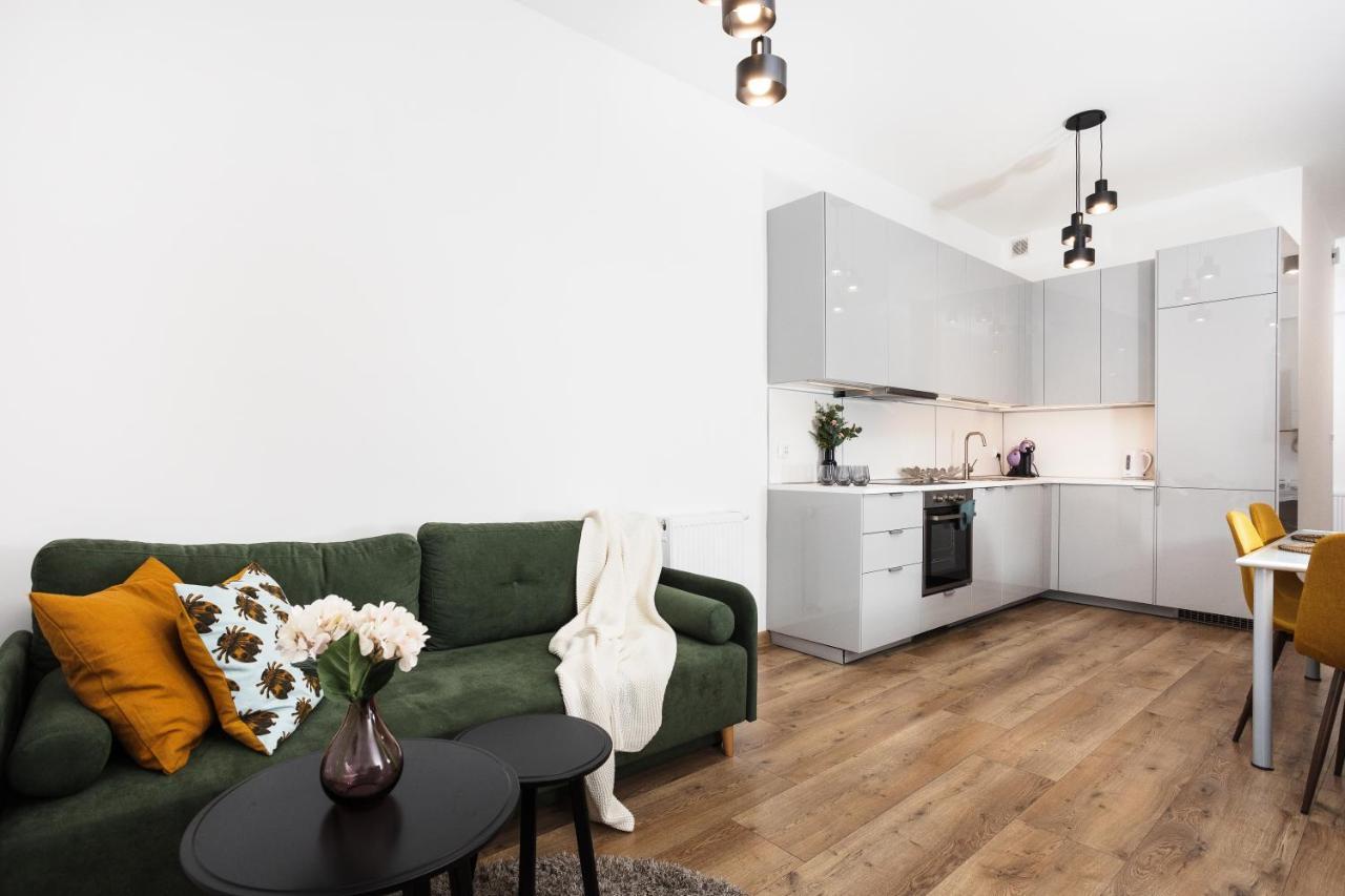Bosacka Apartments X 1' Main Train & Bus Station - By Upstairs 克拉科夫 外观 照片